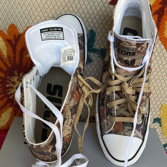 Converse A02414C
CTAS PRO HI
HAMADAN/PINECONE BROWN/BLACK
Men’s sneakers - Picture 13 of 16